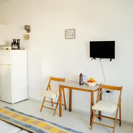 Lefteris In Rhodes Apartment Ialysos (Rhodes)