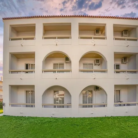 Lefteris In Rhodes * Ialysos (Rhodes)