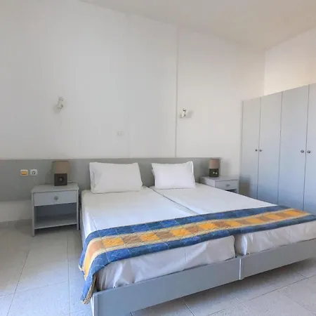 Διαμέρισμα Lefteris In Rhodes *