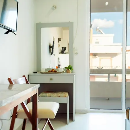 Lefteris In Rhodes * Ialysos (Rhodes)