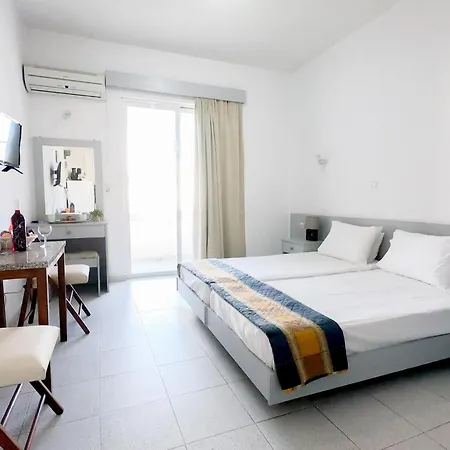 Lefteris In Rhodes Ialysos (Rhodes)